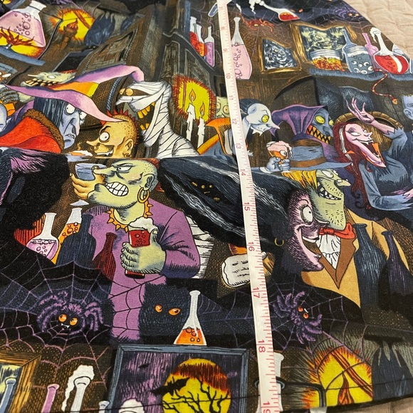 Monster Mash pin-up party dress with pockets - Picture 3 of 8